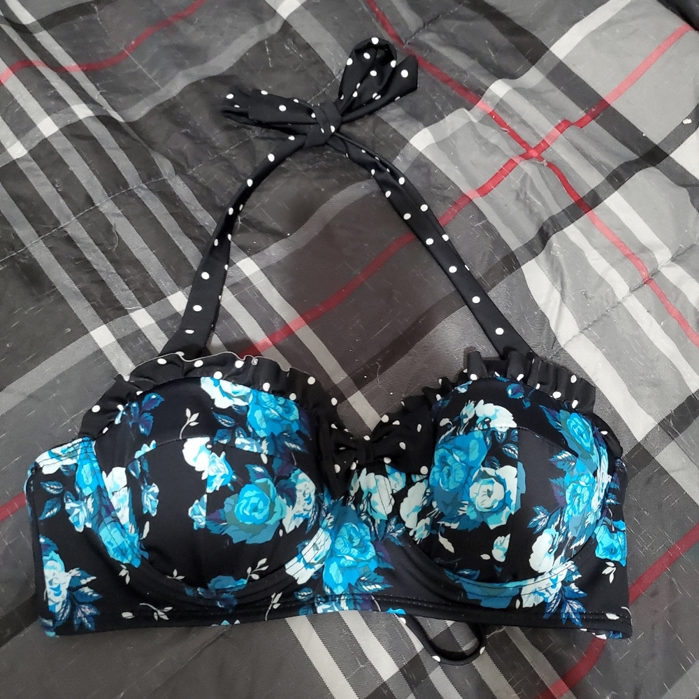 Midnight Hour Blue Floral Retro Bikini Top